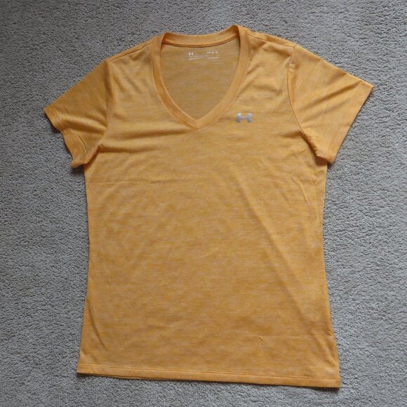 NEW Under Amour Tech™ Twist Women Loose Tshirt Size M Orange V-Neck Short Sleeve - Picture 3 of 8
